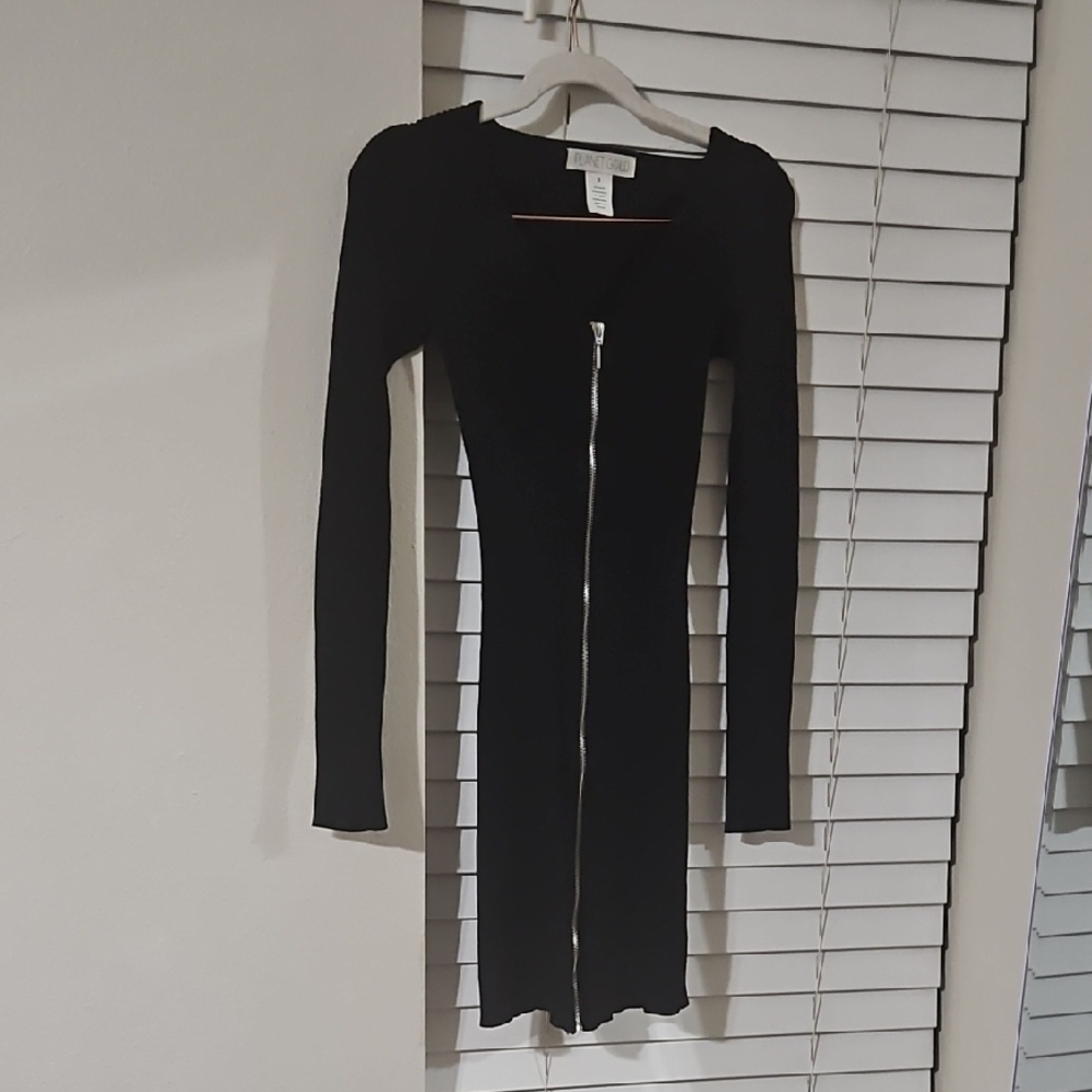 Planet Gold Black Long Sleeve Dress with Zipper